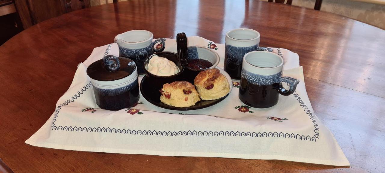 Brookvale Bed & Breakfast Wellingtonbridge Luaran gambar