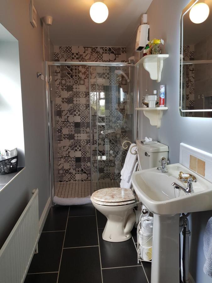 Brookvale Bed & Breakfast Wellingtonbridge Luaran gambar